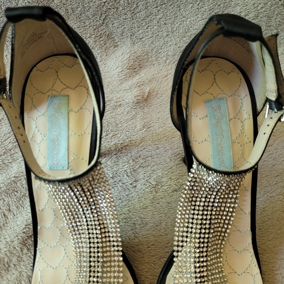 Blue by Betsey Johnson Crystal T Strap high heel sandals size 9.5​ - Picture 8 of 13